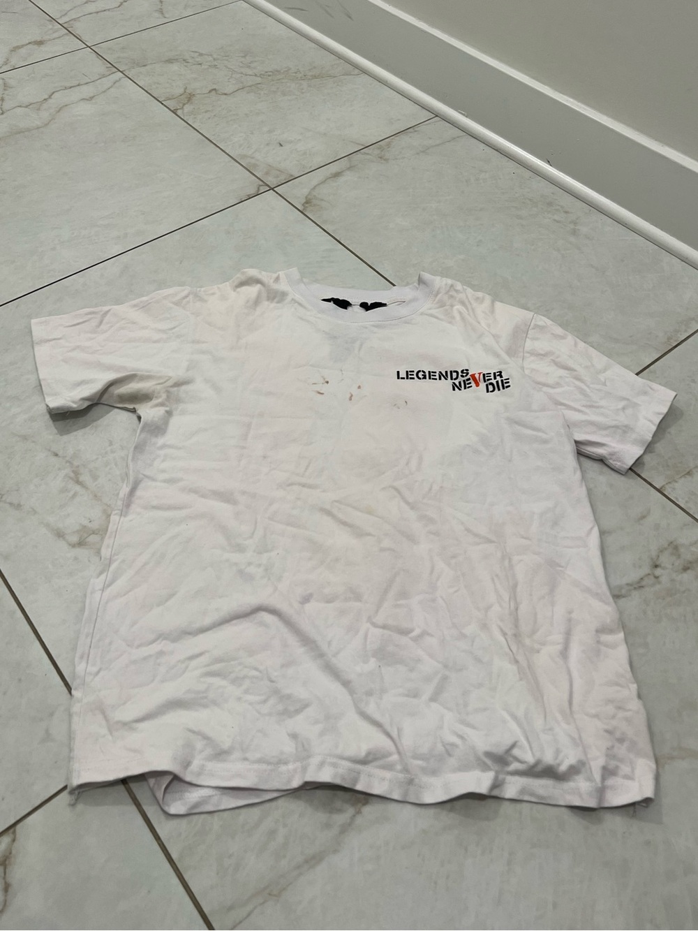 VLONE White Legends Never Die T-Shirt Size Large